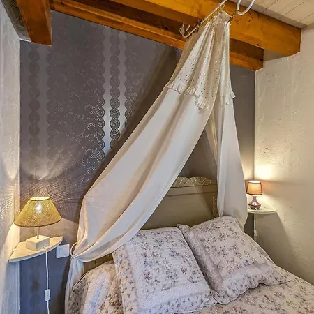 Le Castel