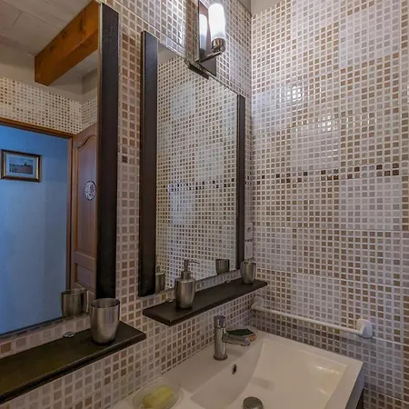 Le Castel Prázdninový dům *