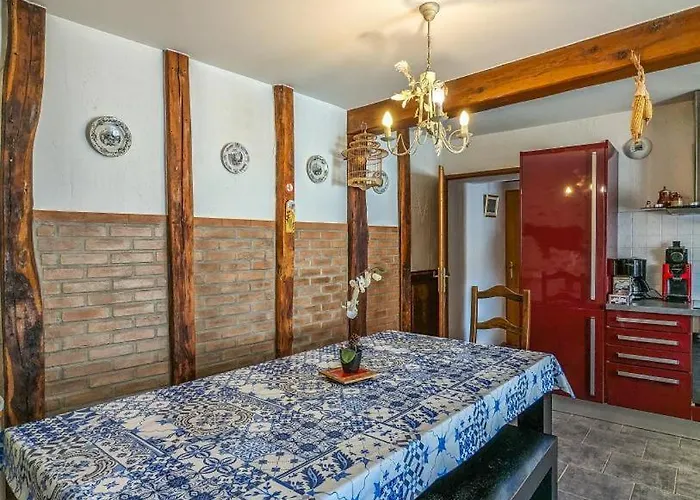 Le Castel Casa de Férias