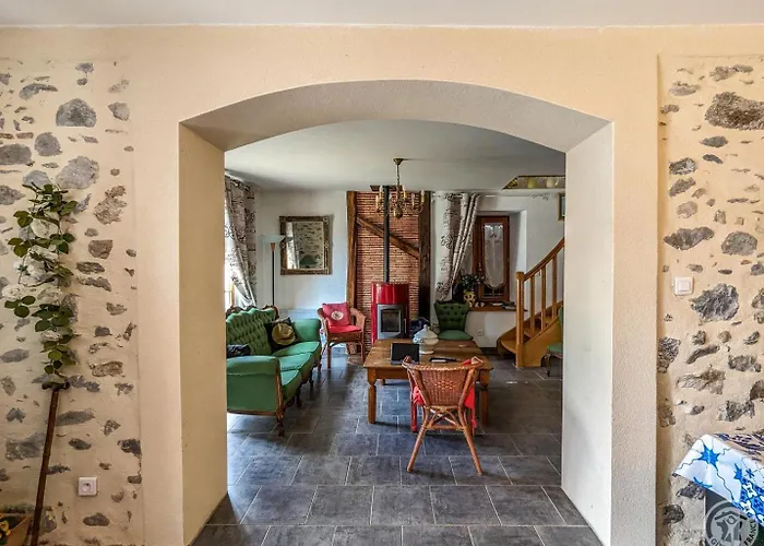 Le Castel Casa de Férias *